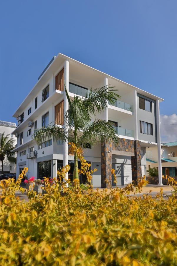 Oceanbreeze Apartments Mont Choisy エクステリア 写真